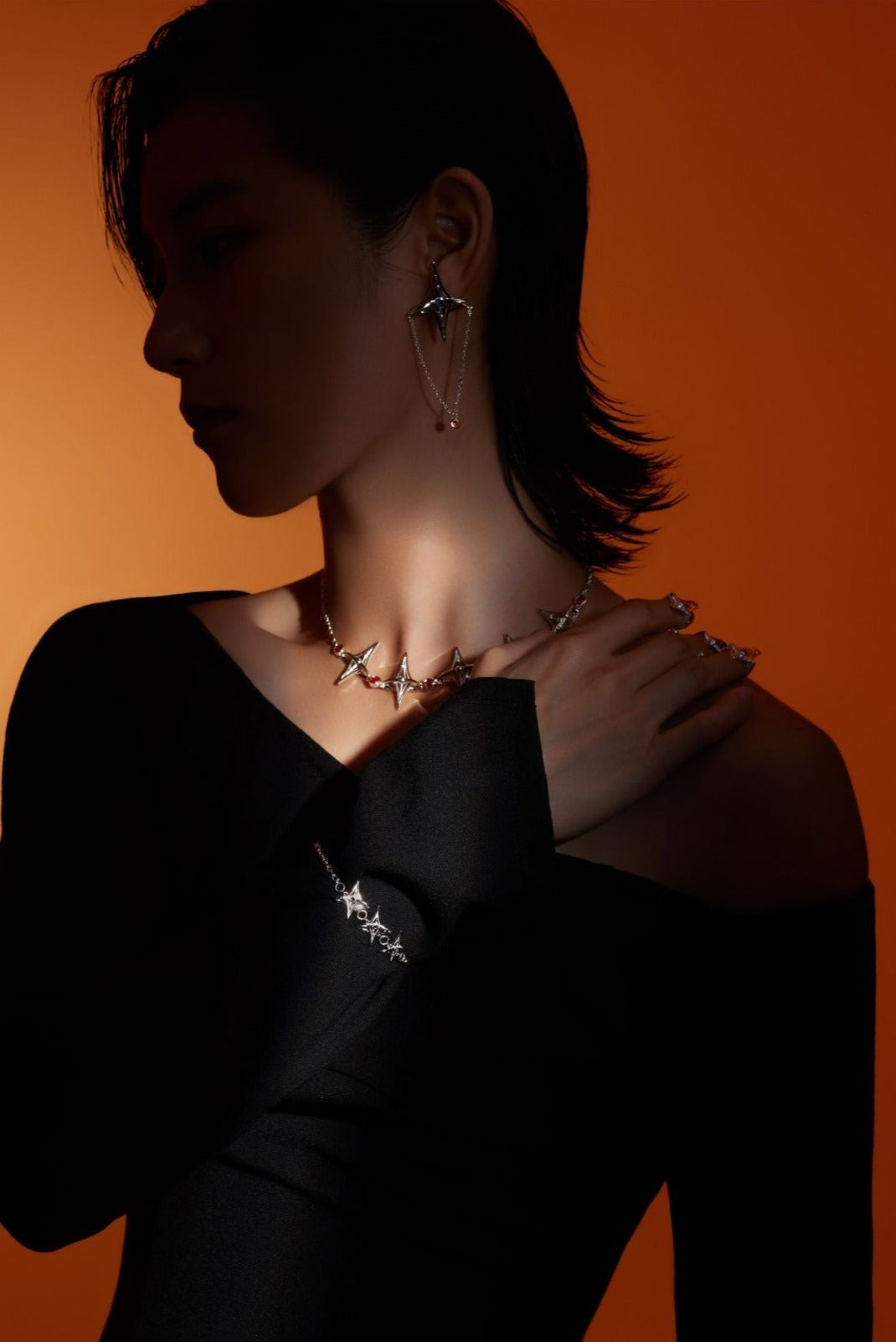 Rewind Whim Meteor Node Logo Necklace