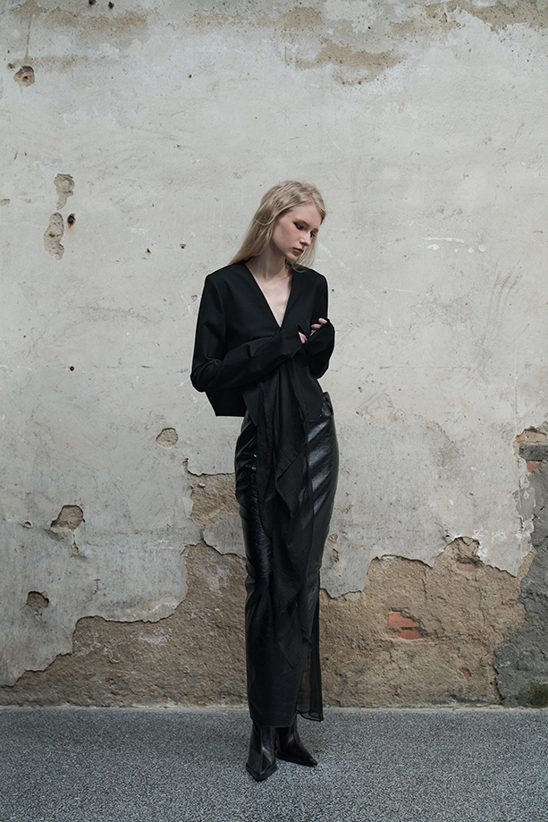 Leather skirt iconic clearance