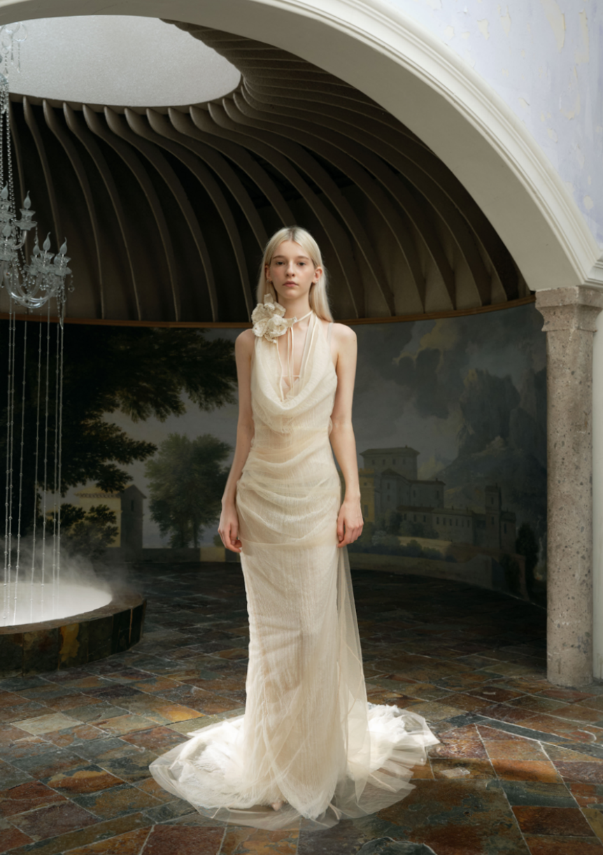Xiangqiao Sheng SS24 White Dress with Flower