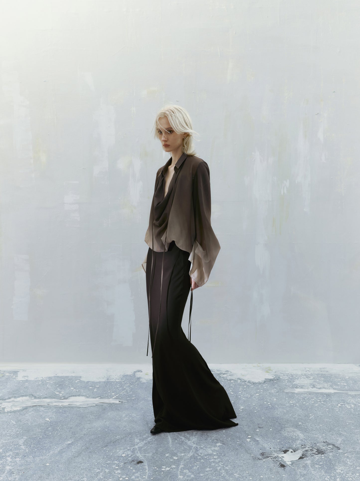 Ili Node SS24 Brown Gradient Shirt