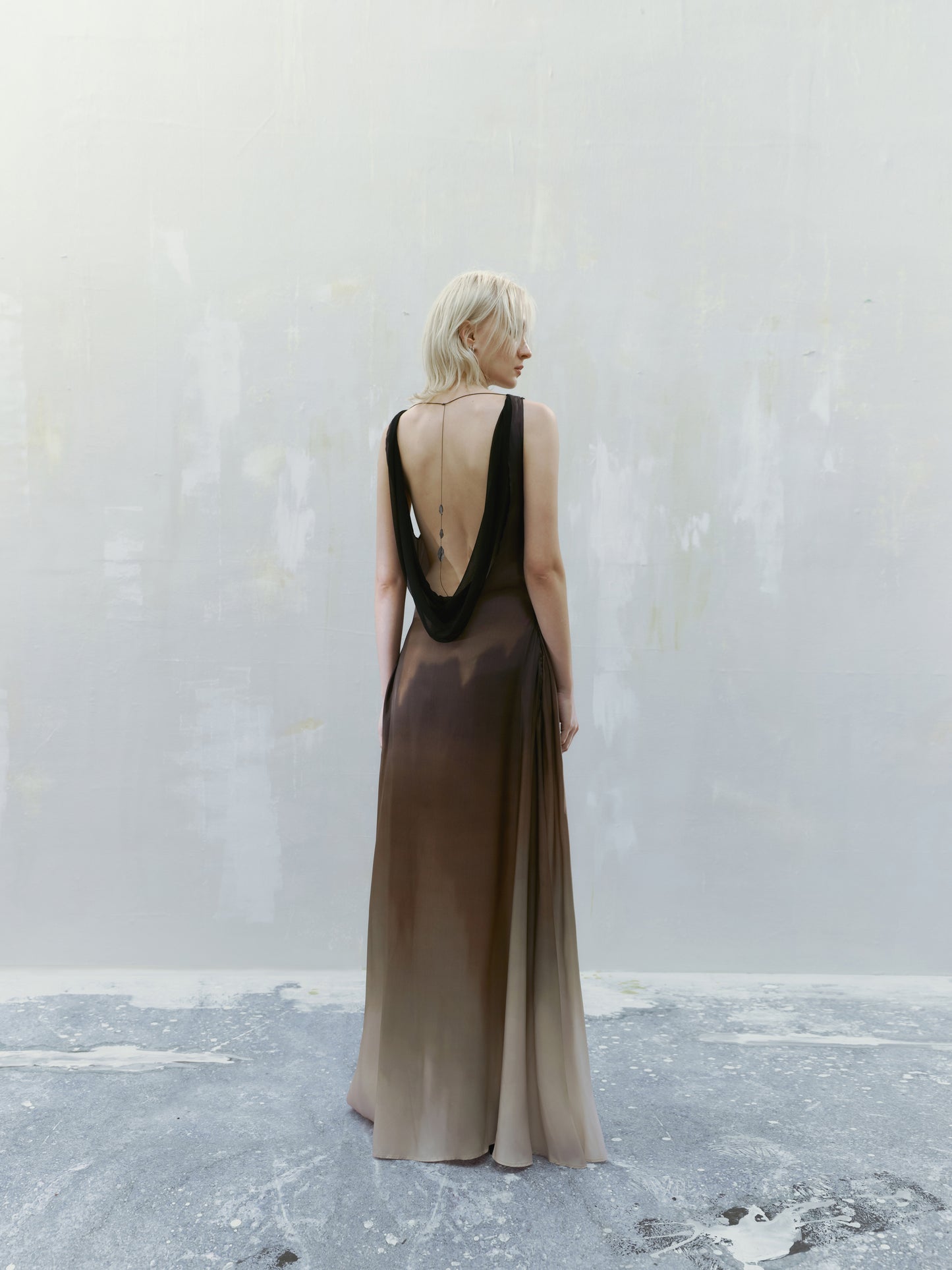 Ili Node SS24 Brown Gradient Dress