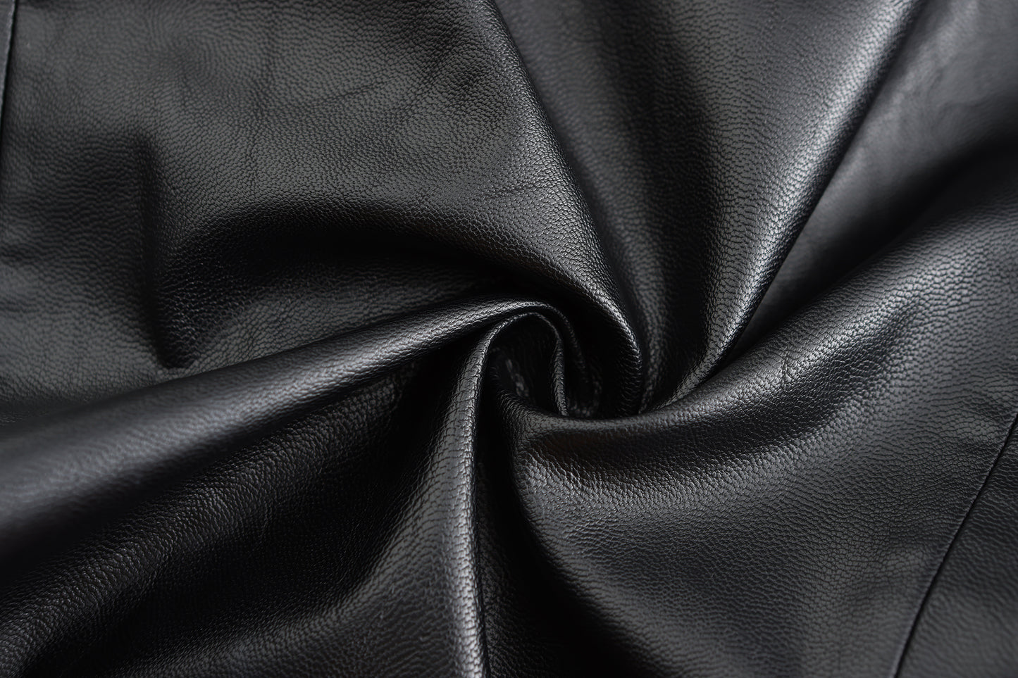 Ili Node Eco Leather Asymmetric Short Jacket