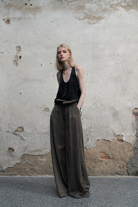 Ili Node Wool High Waist Wide Leg Trousers