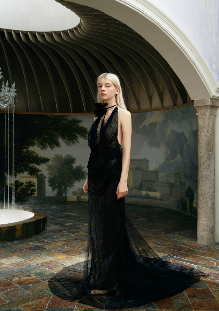 Xiangqiao Sheng SS24 Black Dress with Flower